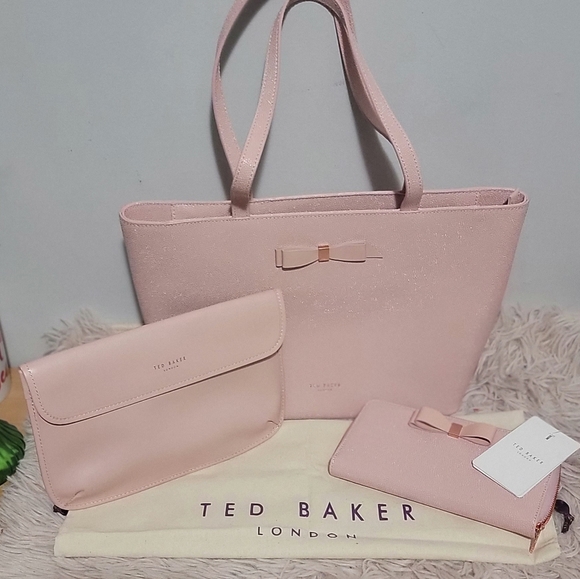 New Ted Baker London Purse,Wallet and cosmetic pouch set with dustbag - Picture 2 of 16